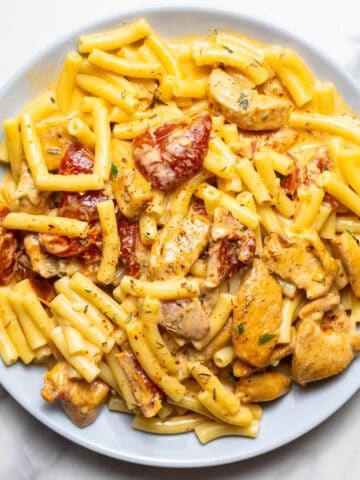 chicken mozzarella pasta