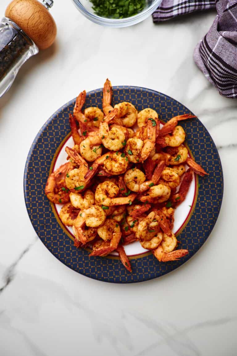 Easy Pan Seared Shrimp (Cast Iron Shrimp!) - Ambitious Foodie